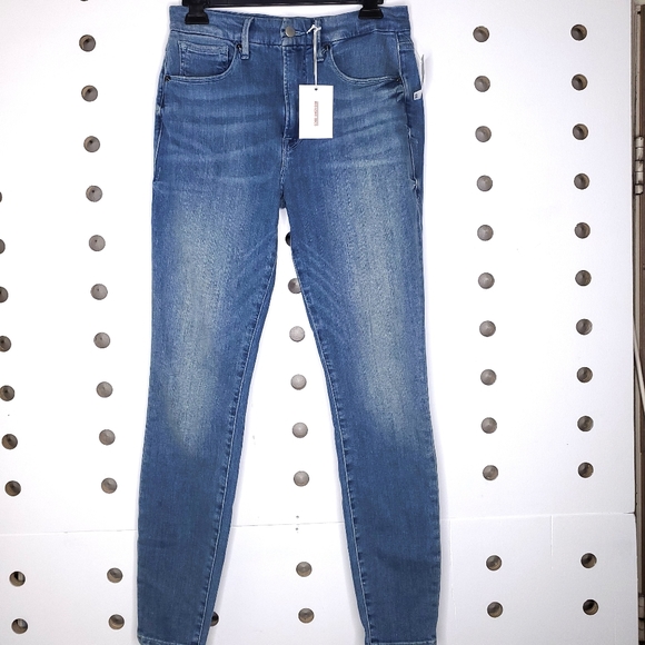 NEW Good American Good Waist Skinny Jeans - Picture 3 of 8